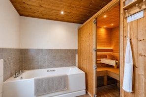 Sauna - 1 Bed in Athelington (oc-w35077) (Athelington)