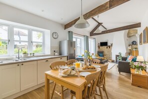 Dining - 3 Bed in Musbury (oc-o39087) (Musbury)