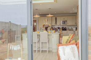 Interior - 3 Bed in Docking (oc-a37188) (Docking)