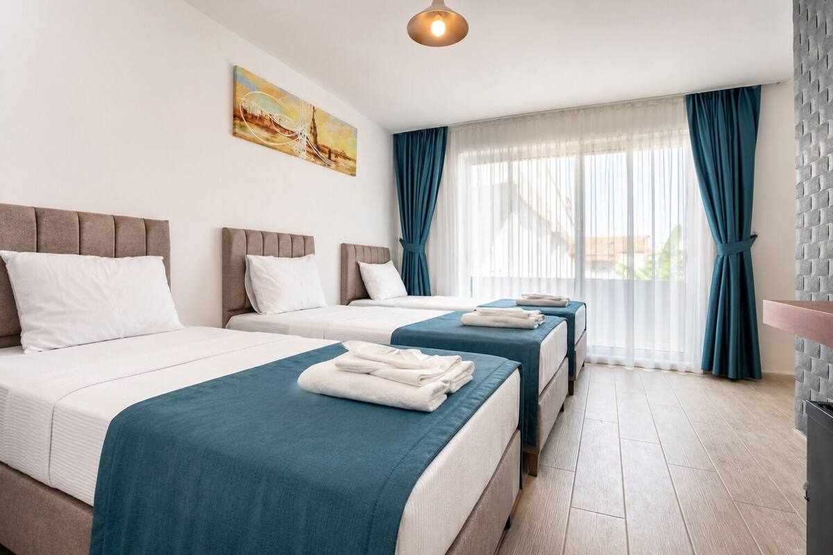 Classic Double or Twin Room, Balcony | WiFi (free)