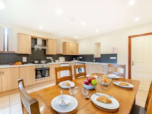 Dining - 3 Bed in Llandovery (oc-bn287) (Llanfair-ar-y-Bryn)