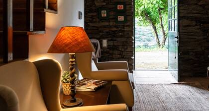 Chalet 'Casa Verde' with Shared Pool, Wi-Fi and Air Conditioning