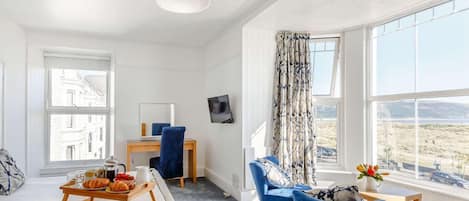 8 habitaciones, cuna de viaje, wifi gratis y ropa de cama