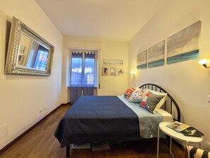 Room - Vrbo Property (Lerici)