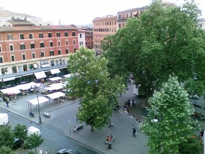 Aerial view - Vrbo Property (Roma)