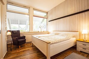 Room - Ferienwohnung "Fasanenest" - Wohlfühlwohnung mit Zugang zum Wasser (Wittmund)