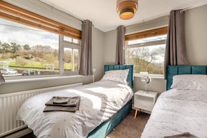 Free WiFi, bed sheets - 3 Bed in Matlock Moor (oc-m36349) (Matlock)