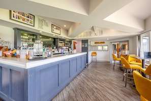 Bar (on property) - 3 Bed in Matlock Moor (oc-m36349) (Matlock)
