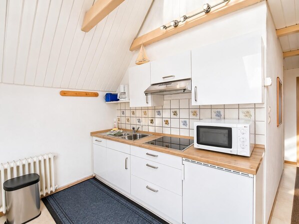 Private kitchen - Ferienwohnung "Zum Süderwall" - im Herzen der Bärenstadt (Esens)