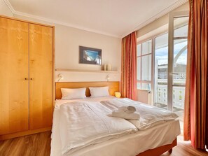Apartment - Ferienwohnung im Seepark Sellin mit Balkon (Sellin)