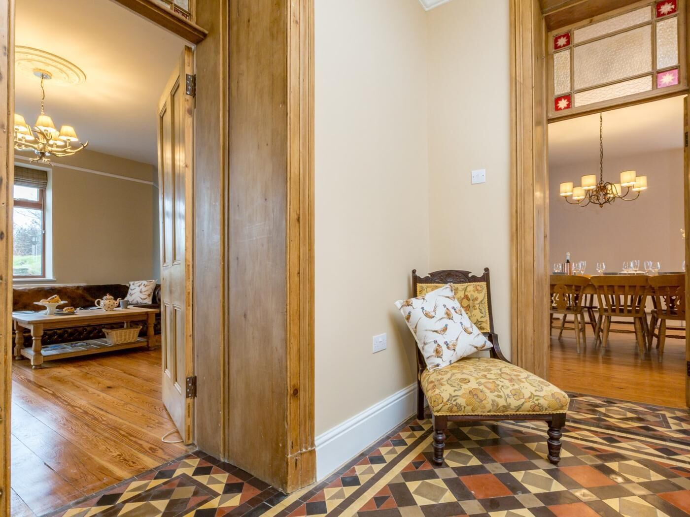 7 Bed In Holyhead (Oc-55866) - Holyhead