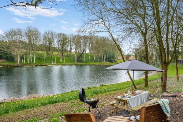 Outdoor dining - 1 Bed in Edgefield (oc-c39014) (Edgefield)