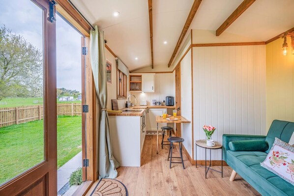 Interior - 1 Bed in Horstead (oc-d41052) (Horstead)