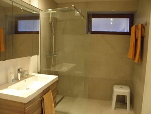 Bathroom - Ferienwohnung Rurseeidyll (Simmerath)