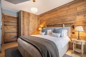 Room - Hirondelle  – Mtn Views | Spa | BBQ | Alpe d'Huez (Huez)