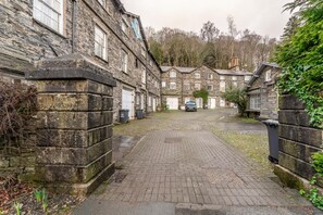 Exterior - 1 Bed in Ambleside (oc-lr040) (Clappersgate)