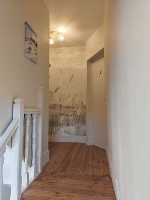 Interior - New! Terra and Ocean - 1-minute walk to the sea (Ault)