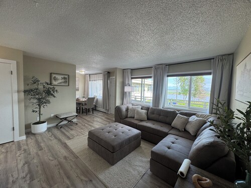Beautiful 2-bedroom apt. Over looking the mouth of the Kenai River/Cook Inlet.
