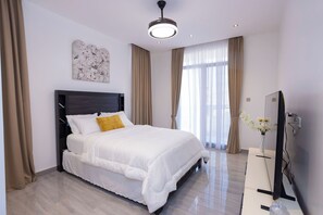 Iron/ironing board, WiFi, bed sheets - A modern and luxurious 3-bedroom en-suite house located in Tse Addo, Accra. (Tse Addo)