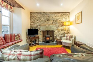 Fernseher, Kamin