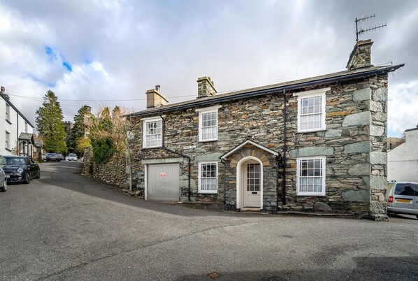 Exterior - 4 Bed in Ambleside (oc-lr082) (Ambleside)
