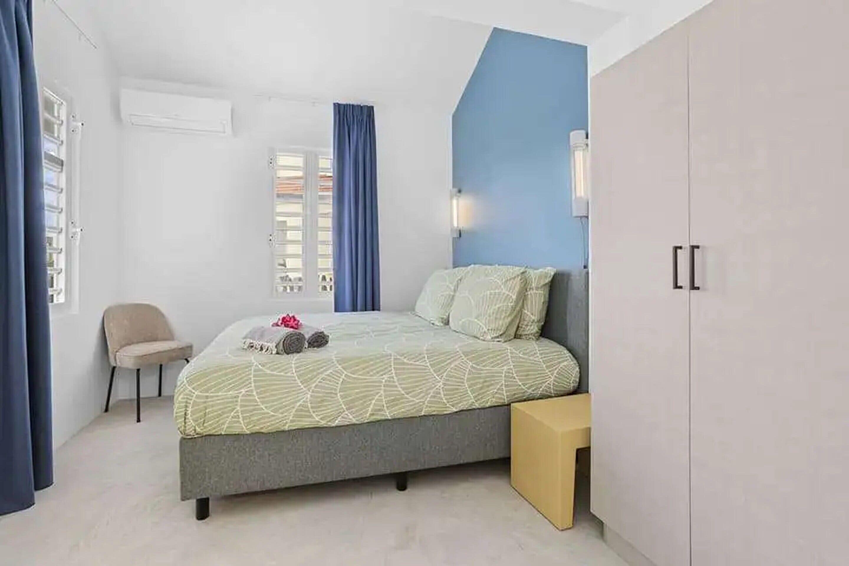 Apartment | 2 bedrooms, individually furnished, bed sheets