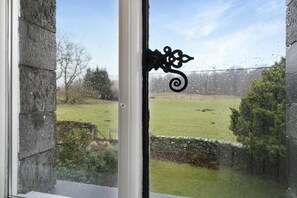 Interior - 2 Bed in Ambleside (oc-lr217) (Claife)