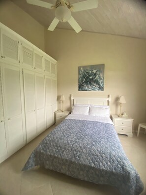 Room - Apartment In Weston, Saint James (Weston)