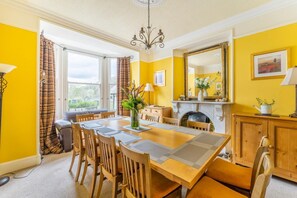 Interior - 7 Bed in Ambleside (oc-lr053) (Ambleside)