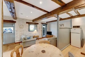 Interior - 2 Bed in Ambleside (oc-lr179) (Ambleside)