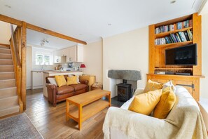 Fernseher, Kamin