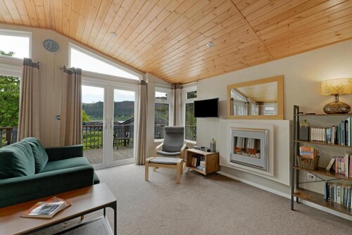 3 Bed in Bassenthwaite (oc-lr201)