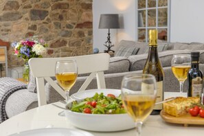 Dining - 2 Bed in Easington (oc-coq114) (Easington)