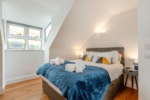 Bügeleisen/Bügelbrett, kostenloses WLAN, Bettwäsche