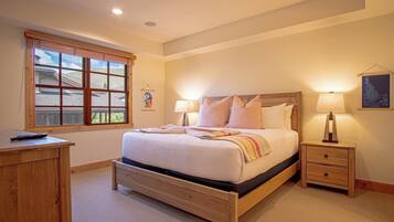 شقة - عدة أسرّة - منظر للجبل (Elkhorn View Retreat) | 3 عدّة غرف نوم وبديكورات فريدة لكل غرفة وطراز فريد لكل وحدة ومكتب