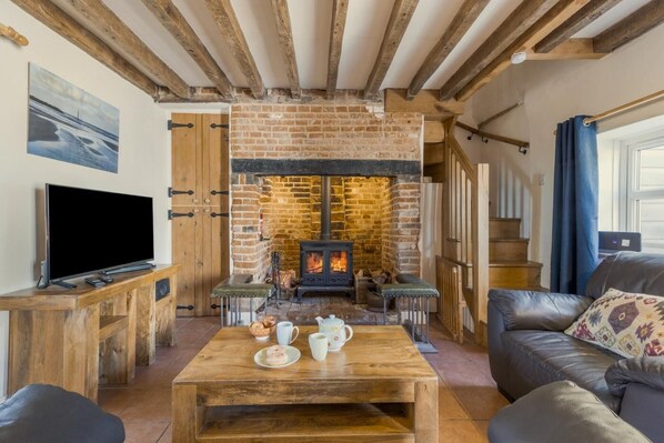 Fernseher, Kamin
