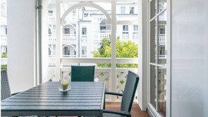 Unclassified image, 4 of 25, button - Exklusive Auszeit an der Ostsee mit Balkon (Sellin)