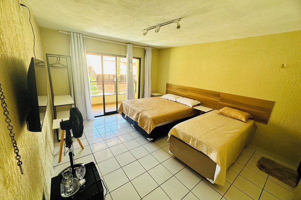 Classic Triple Room | WiFi (free)