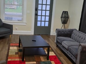 Living area - Haniels Place - Unit A (Indianapolis)