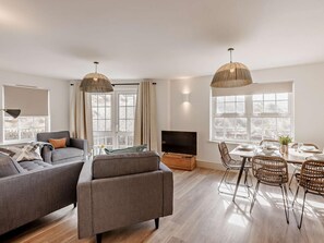 TV - 3 Bed in Braunton (oc-87754) (Croyde)