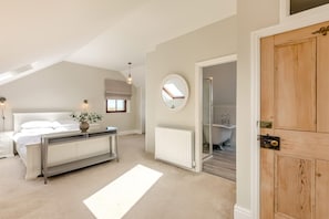 Iron/ironing board, free WiFi, bed sheets - 5 Bed in Earsdon (oc-h41412) (Earsdon)