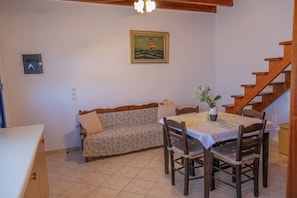 House - Breeze - Getaway in Samos w Serene Sea View (Samos)