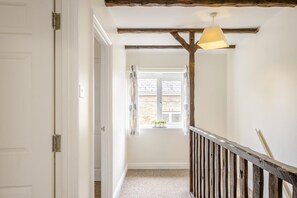 Interior - 2 Bed in Shanklin (oc-c36037) (Shanklin)