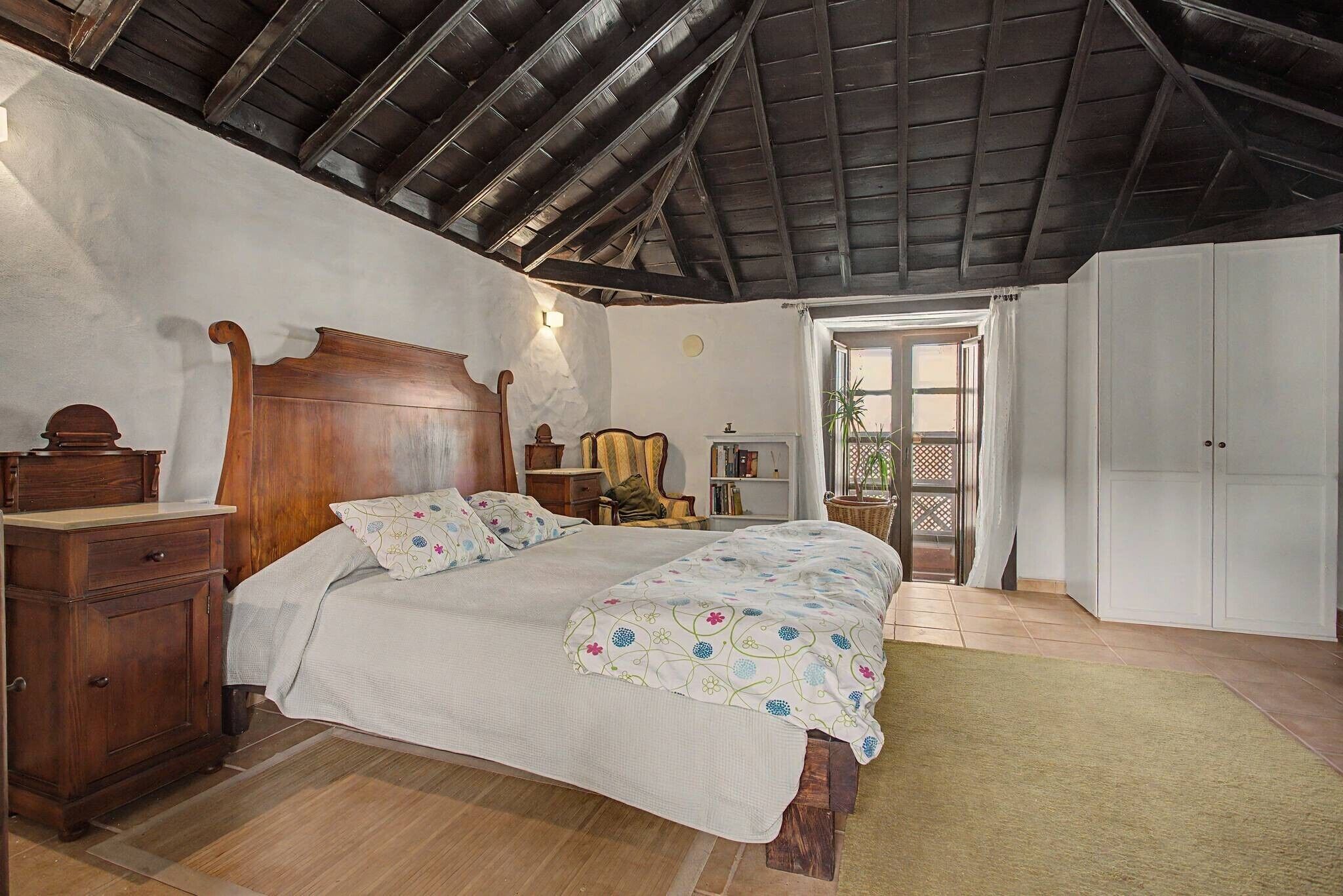 5 dormitorios, wifi, ropa de cama