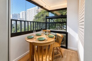 Basic Apartment | Dining - Brera Moema (São Paulo)