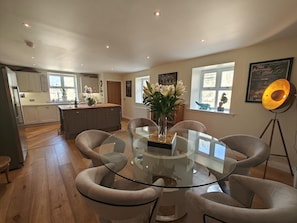 Dining - 3 Bed in Scremerston (oc-w42466) (Scremerston)