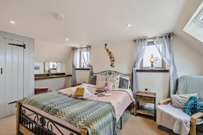 Iron/ironing board, free WiFi, bed sheets - 3 Bed in Heacham (oc-d40227) (Heacham)
