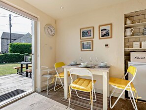 Dining - 2 Bed in Worth Matravers (oc-ic045) (Worth Matravers)