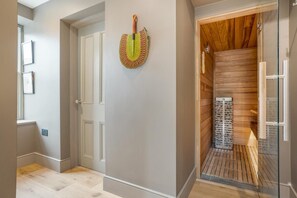 Interior - 3 Bed in Burtersett (oc-i40240) (Burtersett)