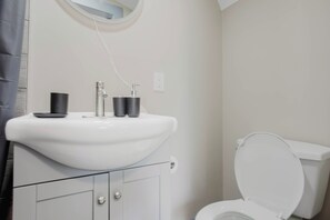 Handdoeken, toiletpapier